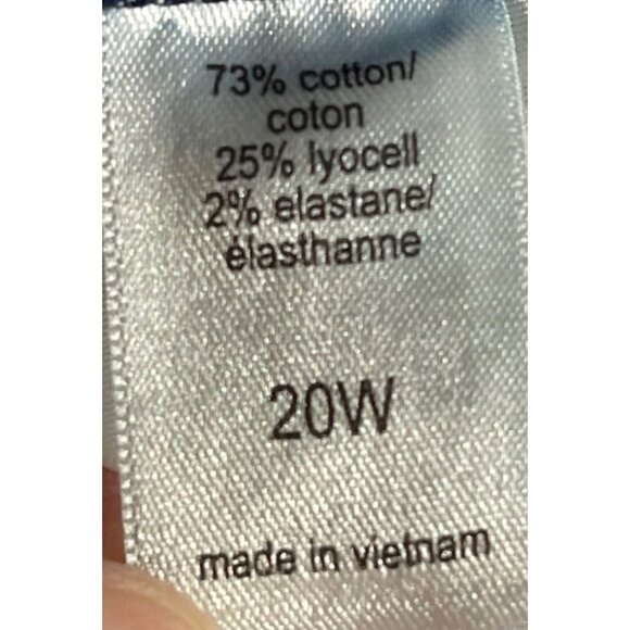 M Jeans by Maurices Womens Mid Rise 21" Straight Crop Jeans Size 20W OriginalFit - Picture 5 of 5